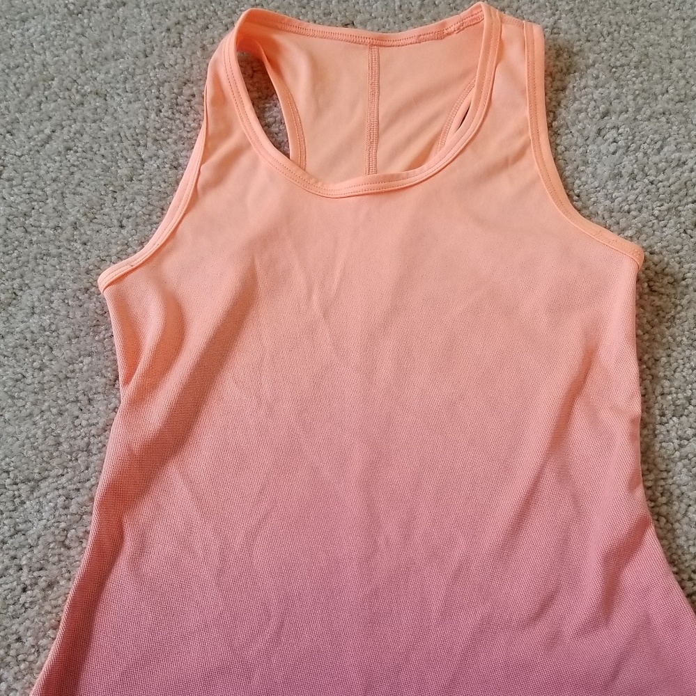 Girls Nike dry fit